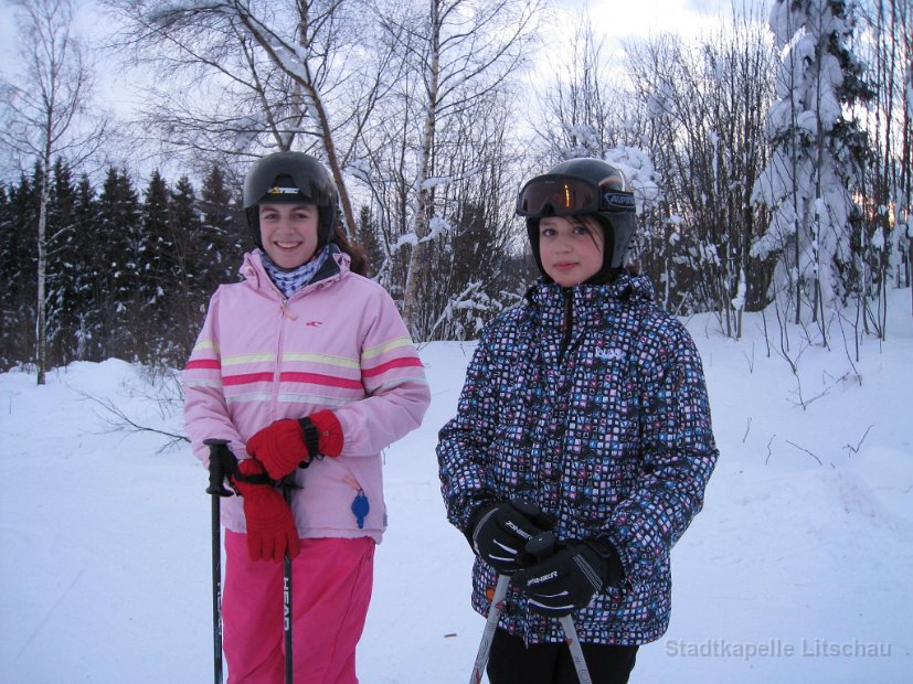 2010_01_30 Skifahren mit der Stadtkapelle (32)